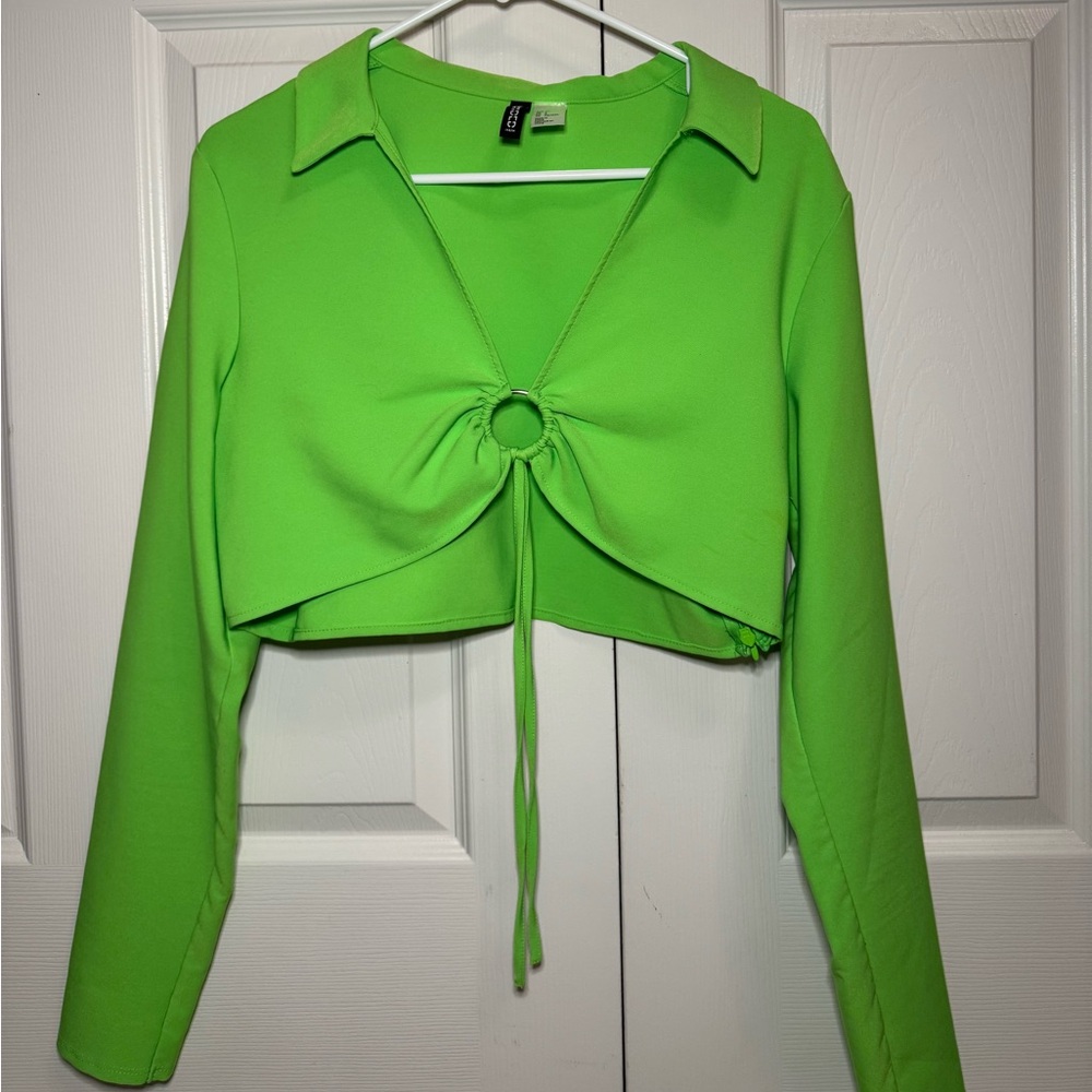 Cropped Green Going Out Top